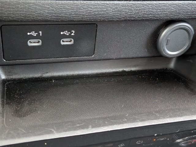 Used 2025 Mitsubishi Outlander ES FWD image 22