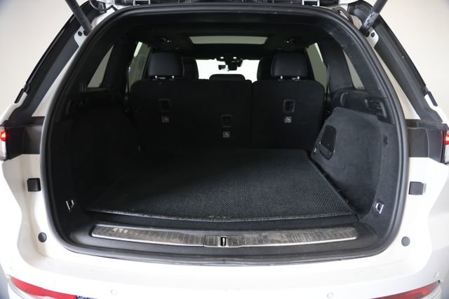 Used 2022 Jeep Grand Cherokee Summit AWD/4WD image 14