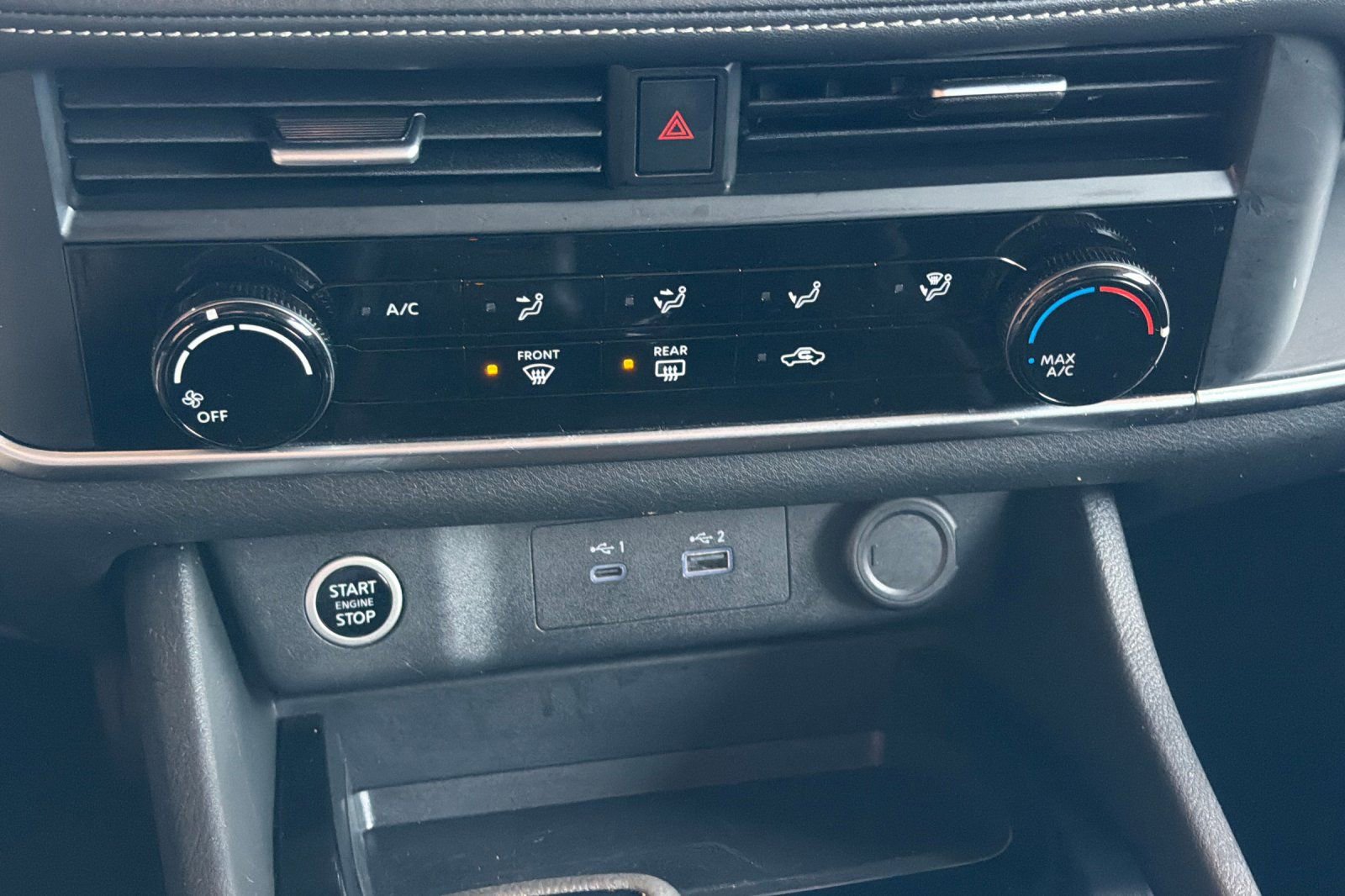 Used 2023 Nissan Rogue S image 20