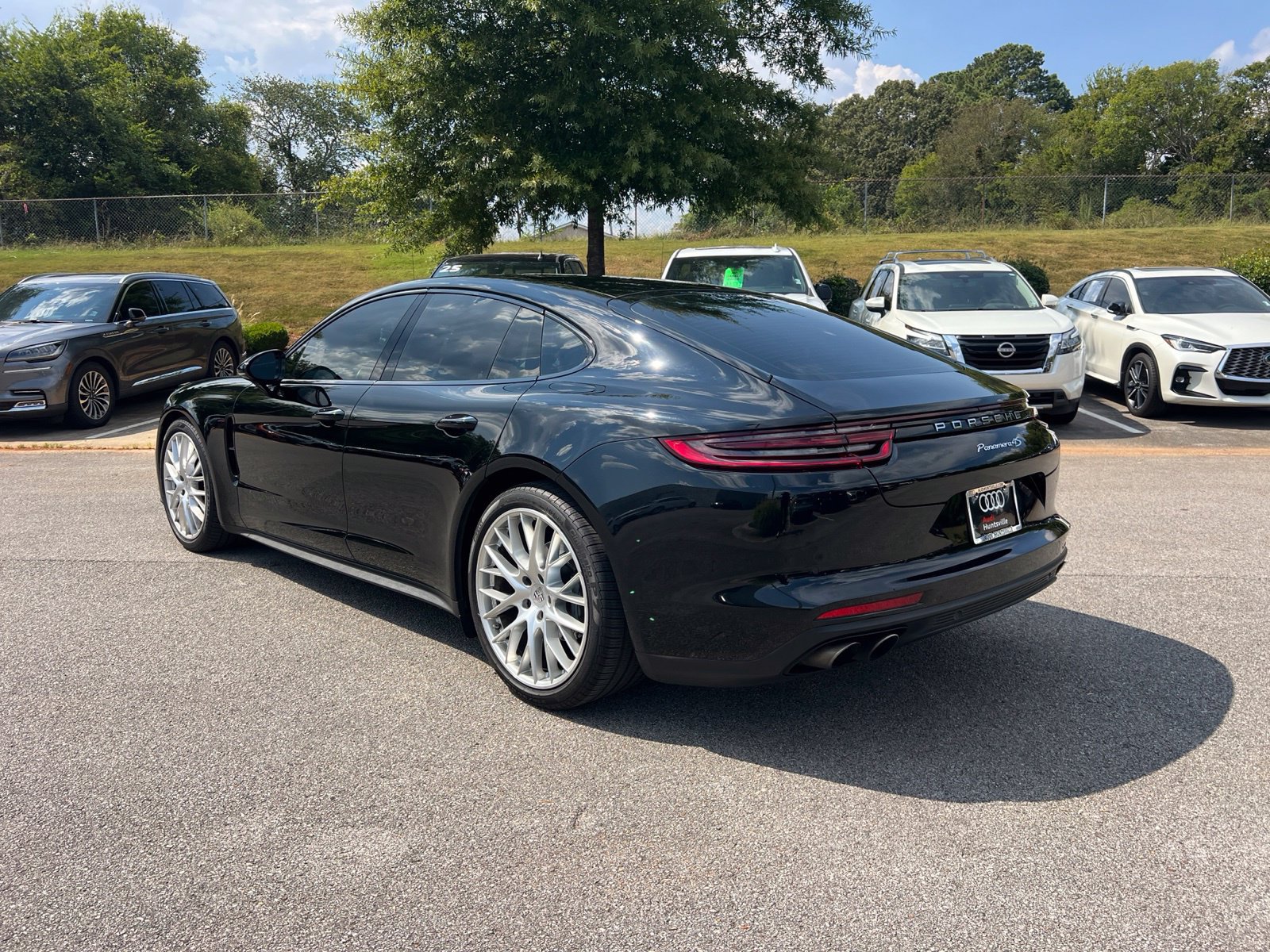 Used 2018 Porsche Panamera 4S AWD/4WD image 8