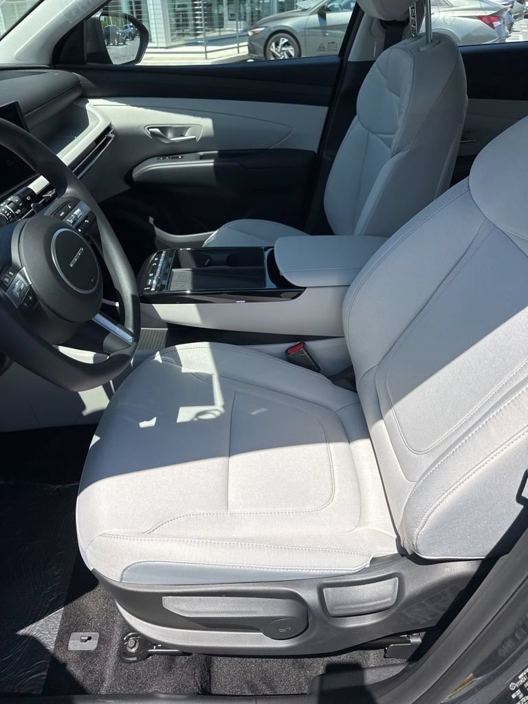 New 2026 Hyundai Tucson Blue SE AWD/4WD image 10
