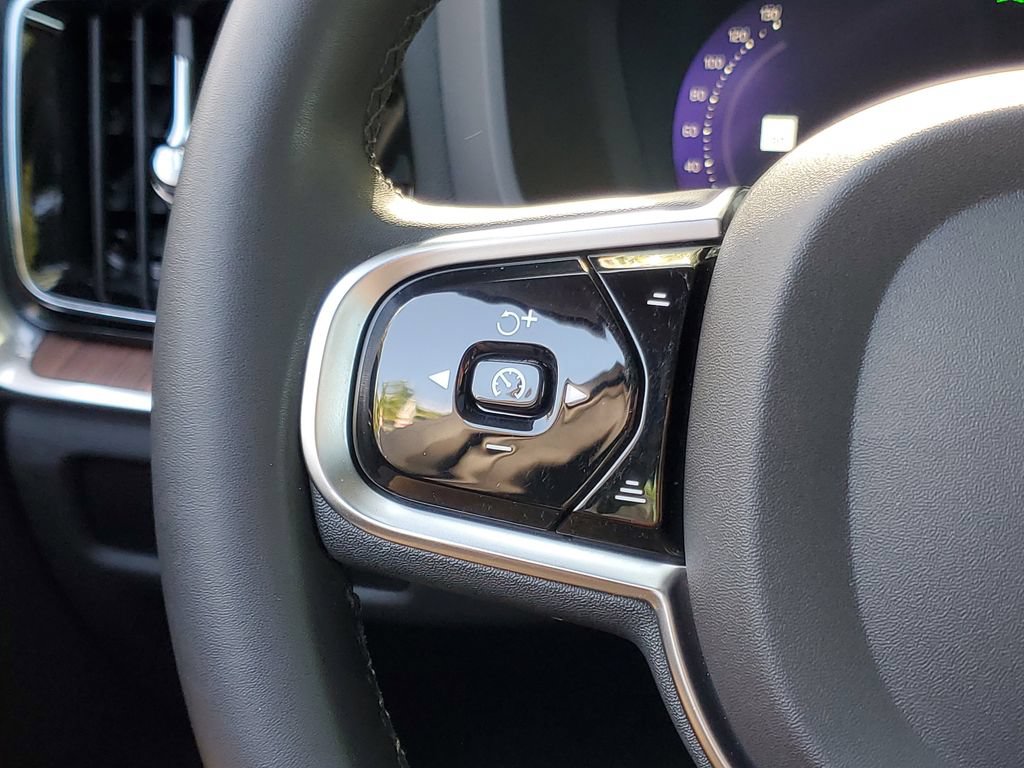 Certified 2023 Volvo S60 B5 Plus FWD image 21