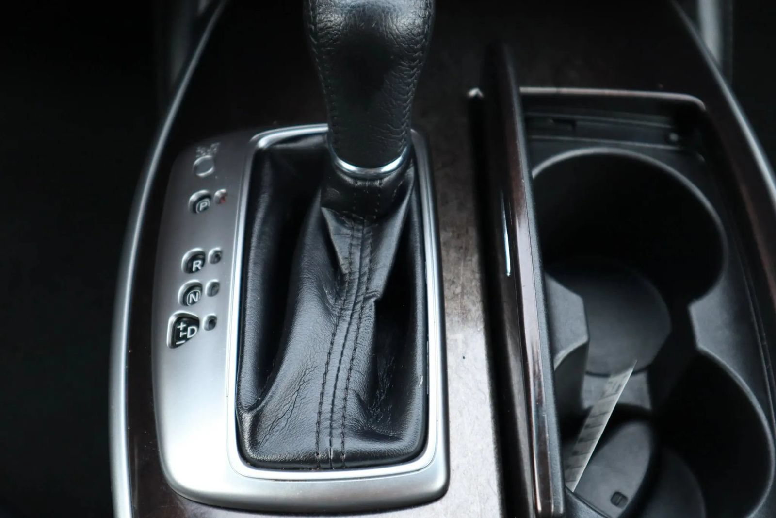 Used 2013 INFINITI JX35 AWD w/ Premium Pkg image 24