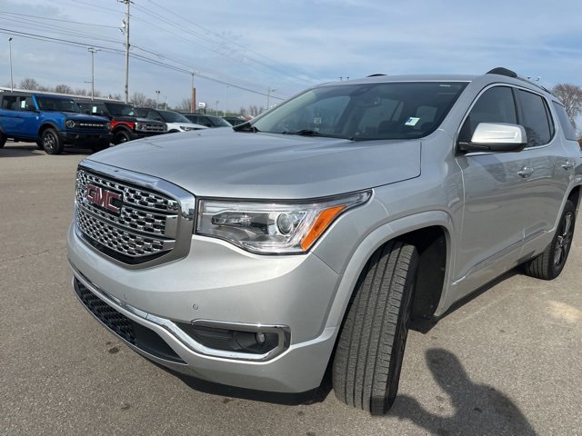 Used 2017 GMC Acadia Denali w/ Technology Package image 30