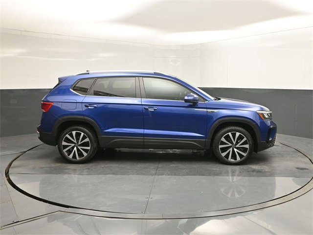 Certified 2023 Volkswagen Taos SE image 26