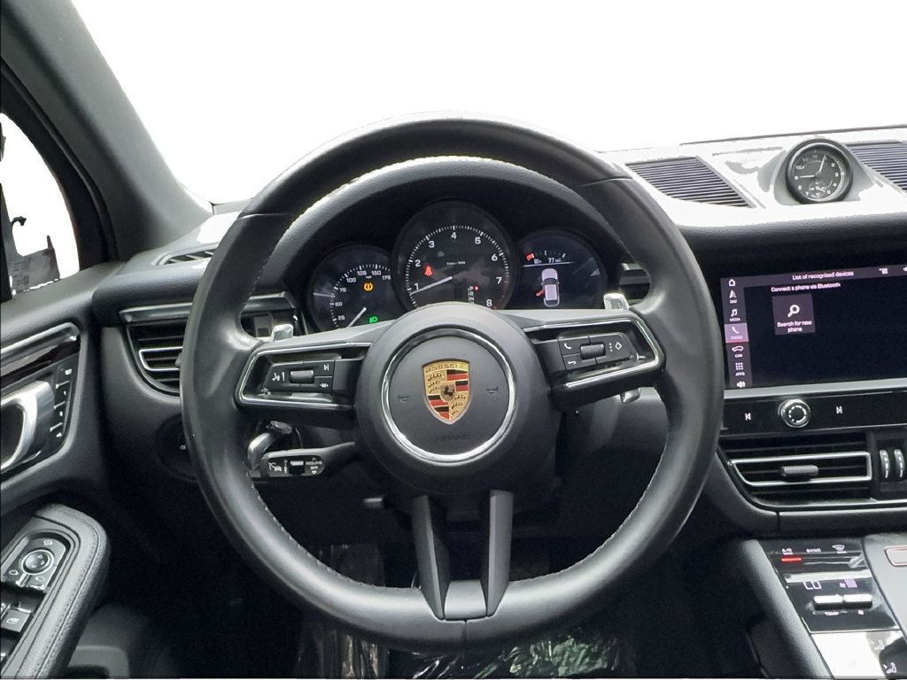 Used 2024 Porsche Macan w/ Premium Plus Package AWD/4WD image 41
