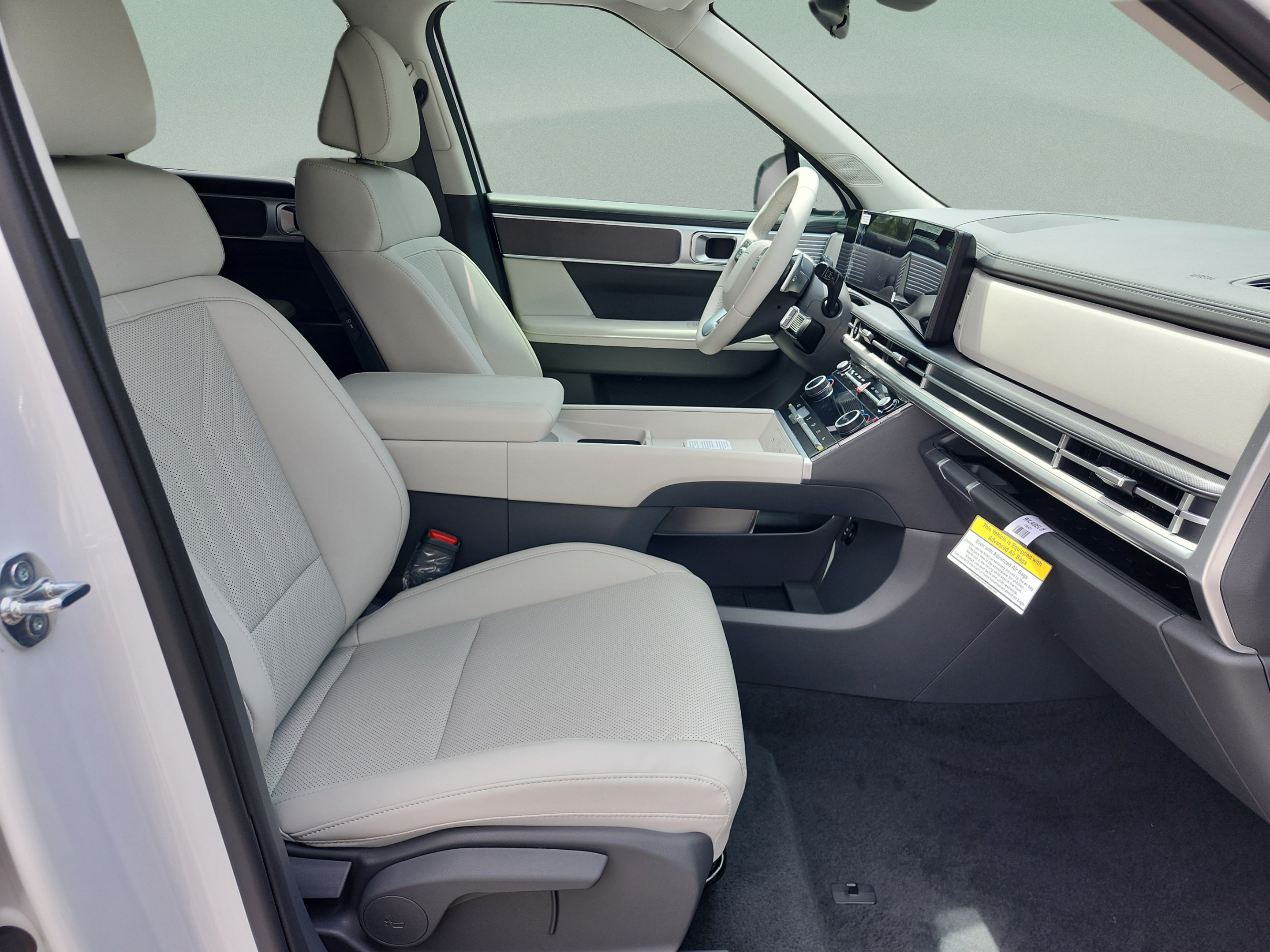 New 2027 Hyundai Santa Fe SEL FWD image 18