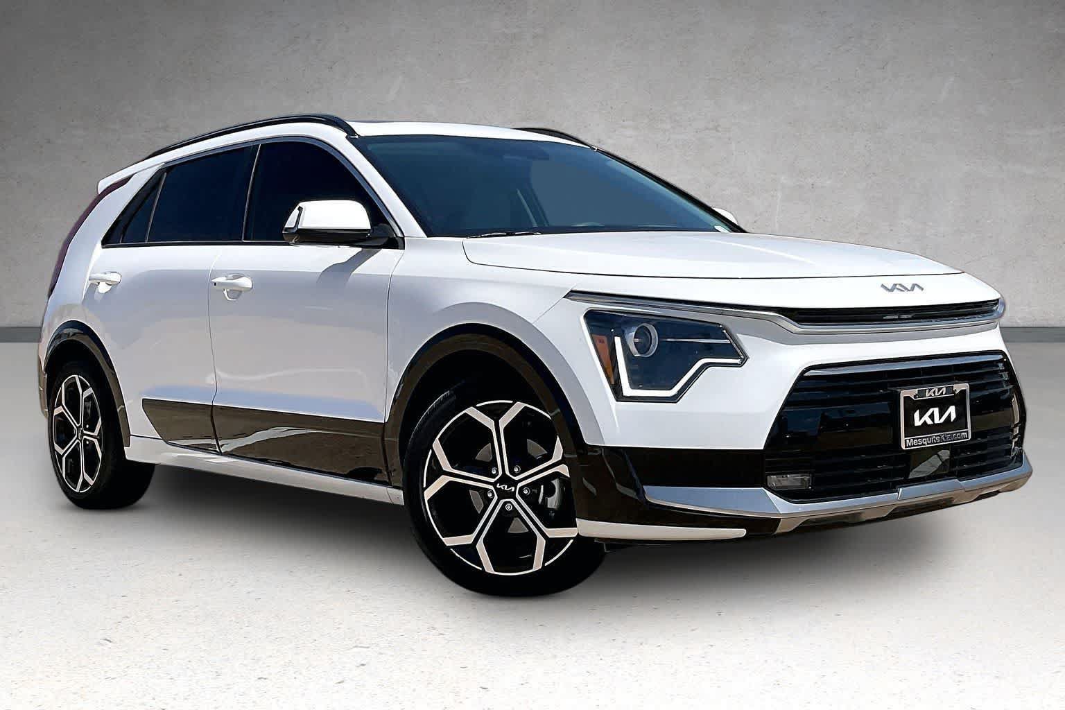 Certified 2023 Kia Niro EX Touring FWD image 21