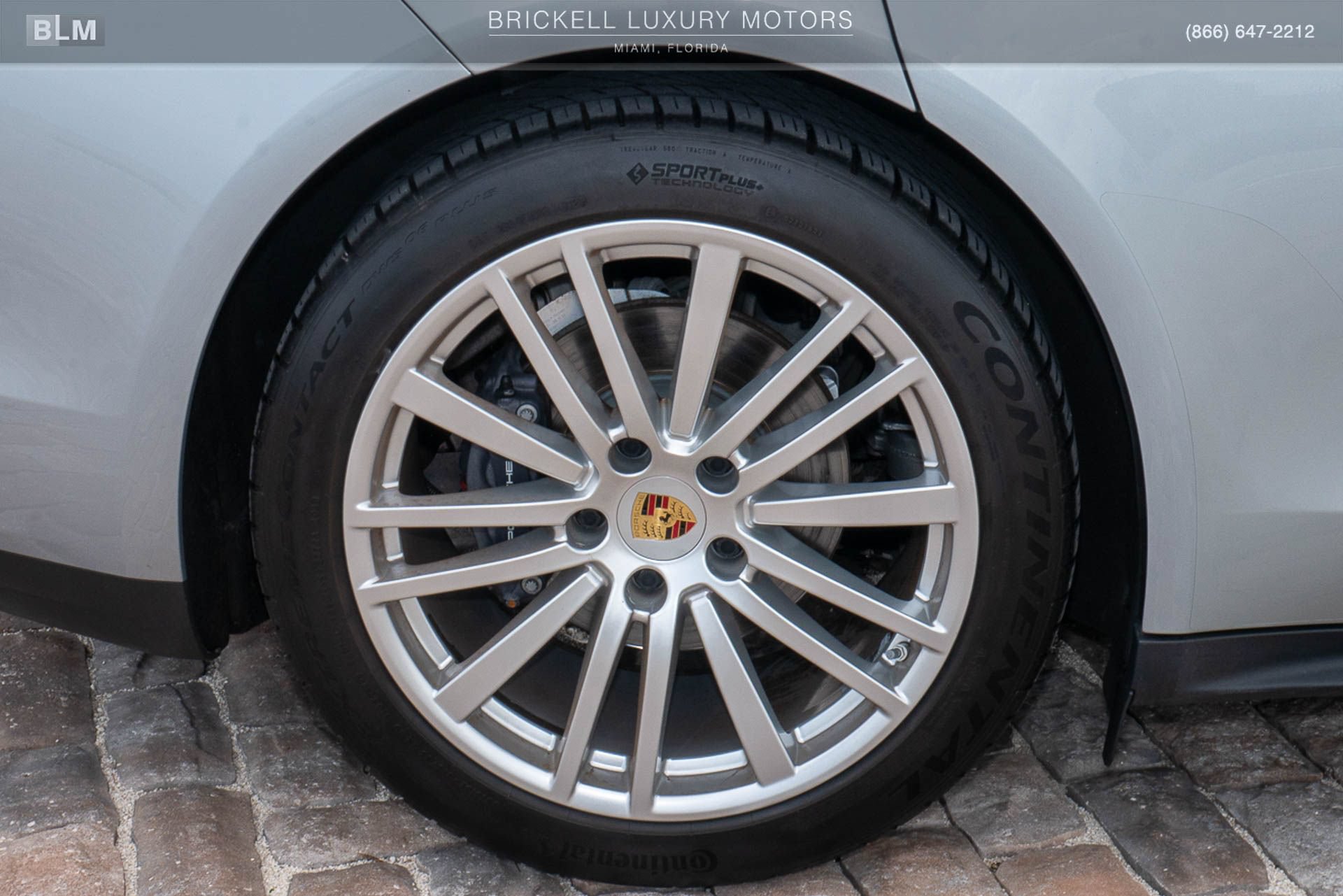Used 2019 Porsche Panamera RWD image 43