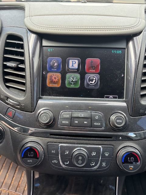 Used 2014 Chevrolet Impala LTZ FWD image 16