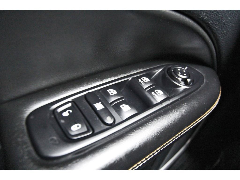 Used 2020 Jeep Compass Latitude w/ Popular Equipment Group AWD/4WD image 19