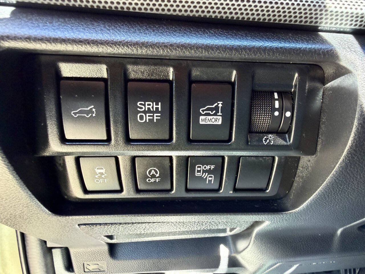 Used 2021 Subaru Forester Limited AWD/4WD image 39