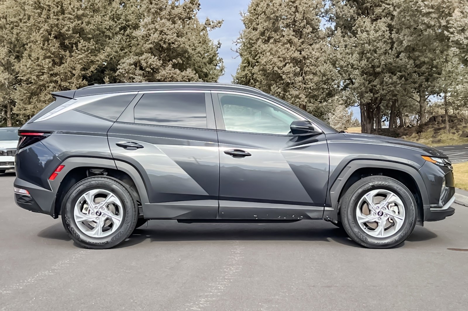 Certified 2022 Hyundai Tucson SEL image 3