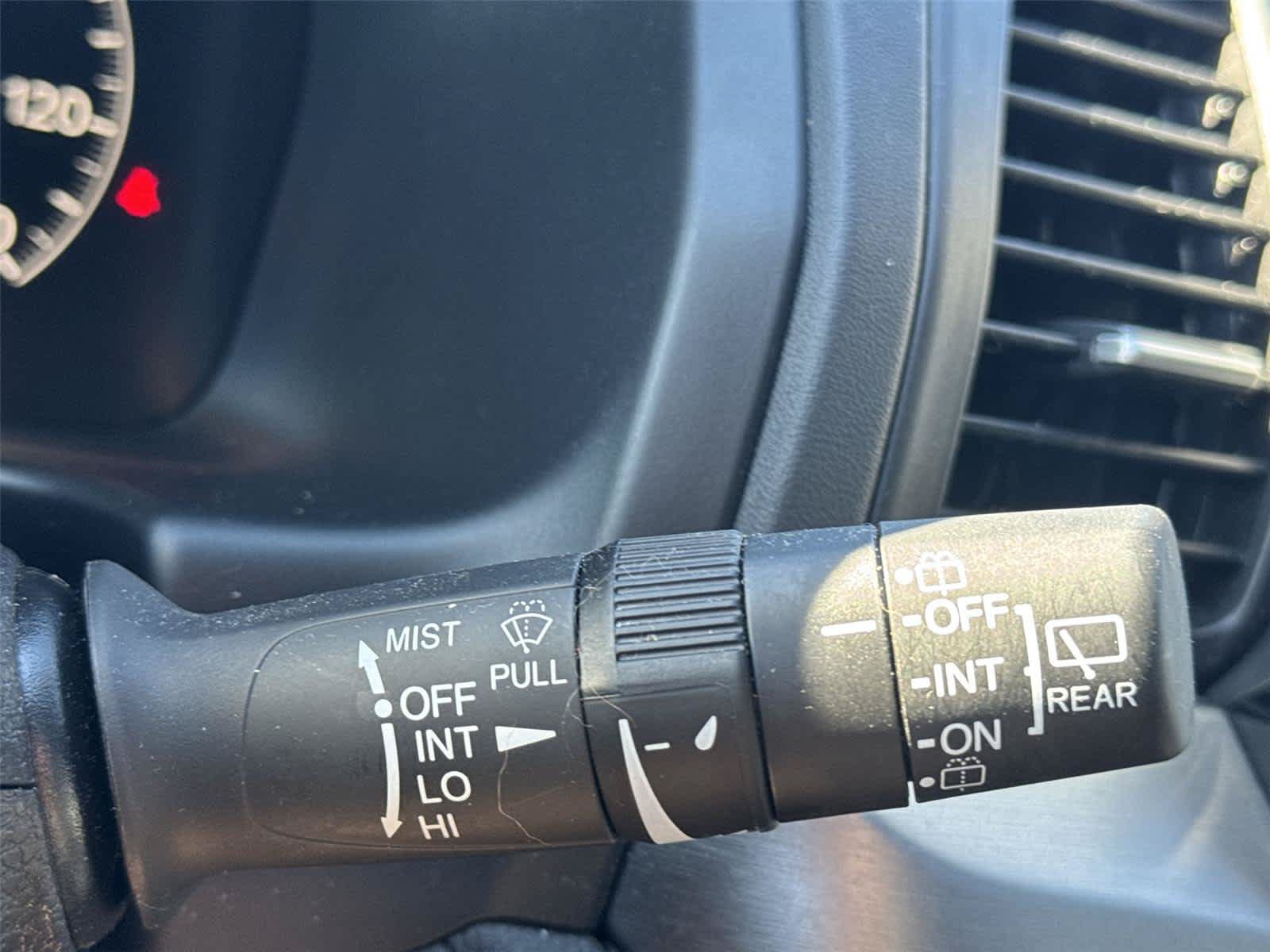 Used 2025 Honda Odyssey Sport-L image 18