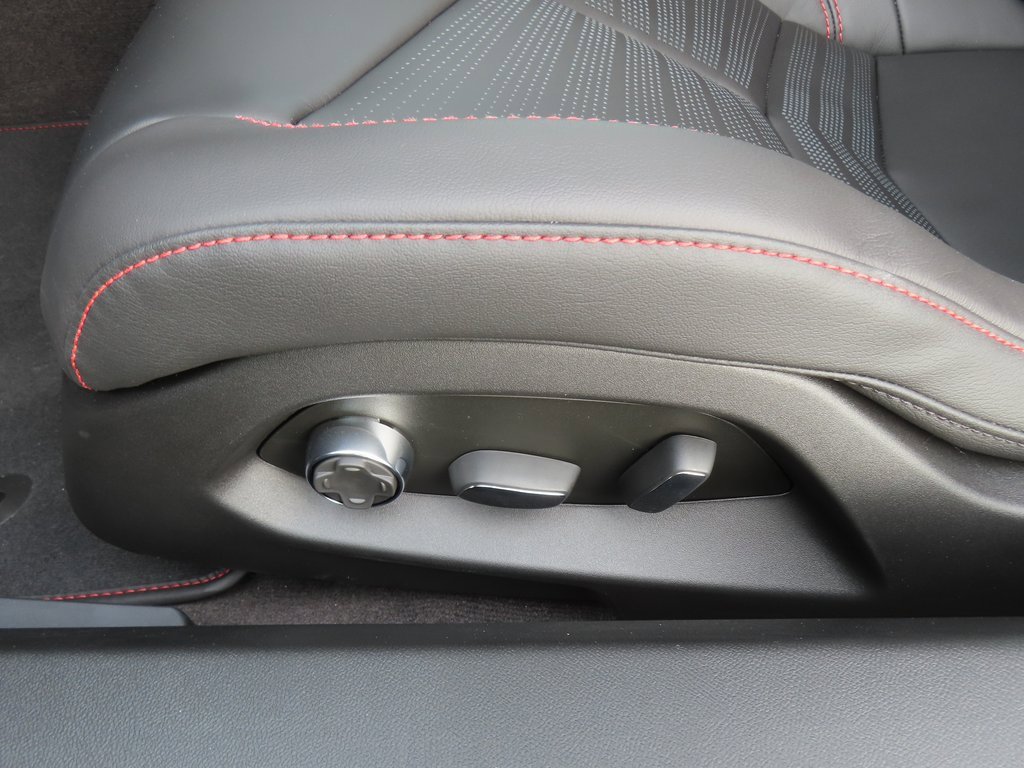 New 2026 Chevrolet Corvette Stingray w/ Z51 Performance Package image 10