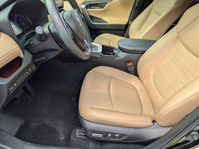Used 2023 Toyota RAV4 Limited AWD/4WD image 16