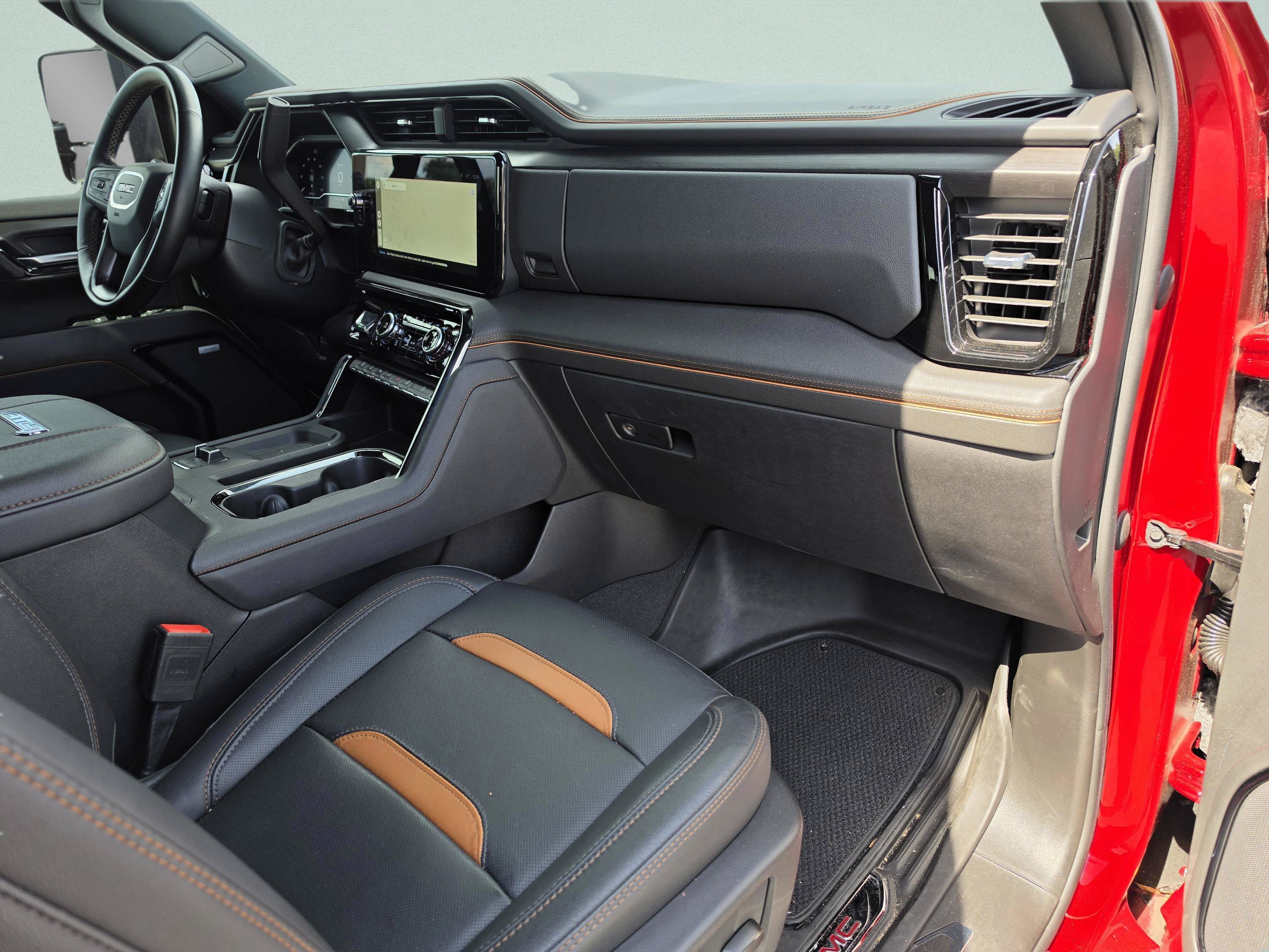 Used 2024 GMC Sierra 2500 AT4 w/ AT4 Premium Plus Package AWD/4WD image 38