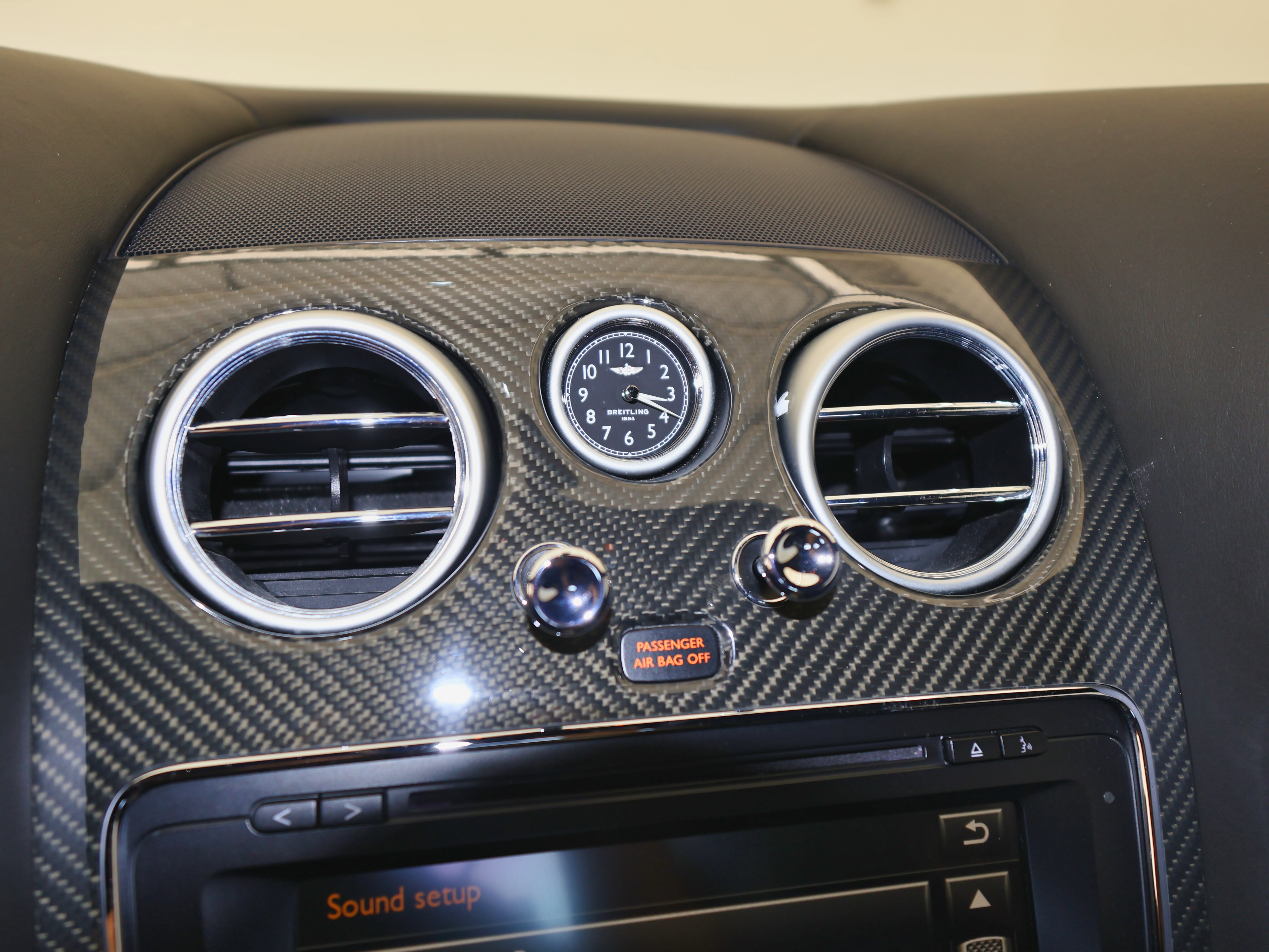 Used 2015 Bentley Continental GT3-R image 41