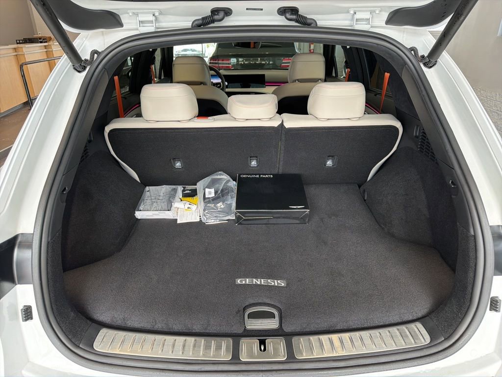 New 2026 Genesis GV70 3.5T Sport Prestige image 14