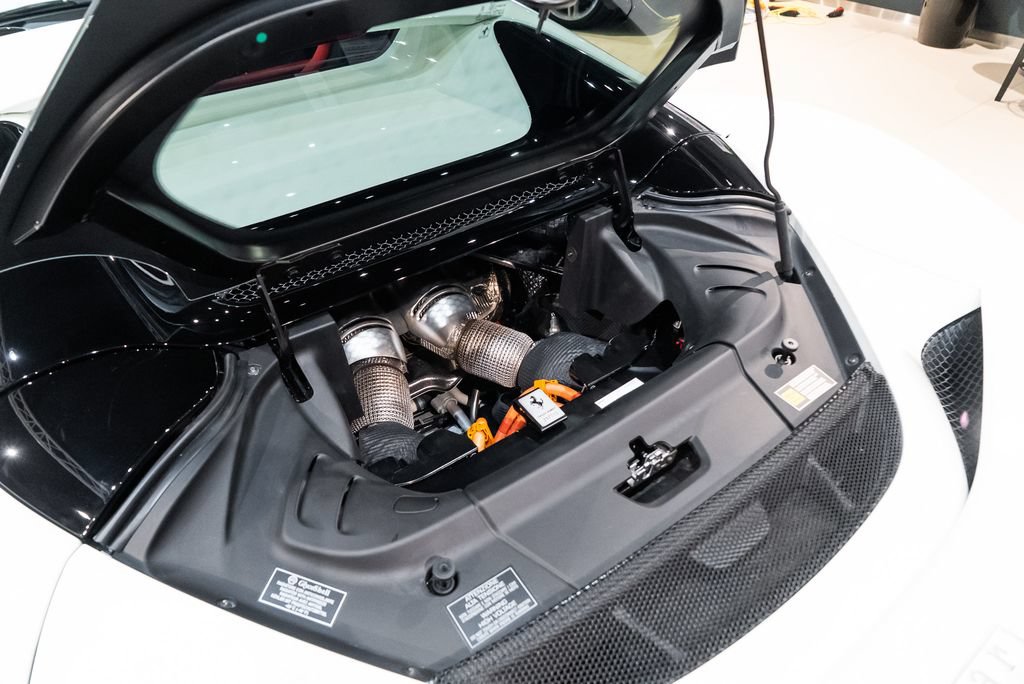Certified 2025 Ferrari 296 GTS RWD image 16