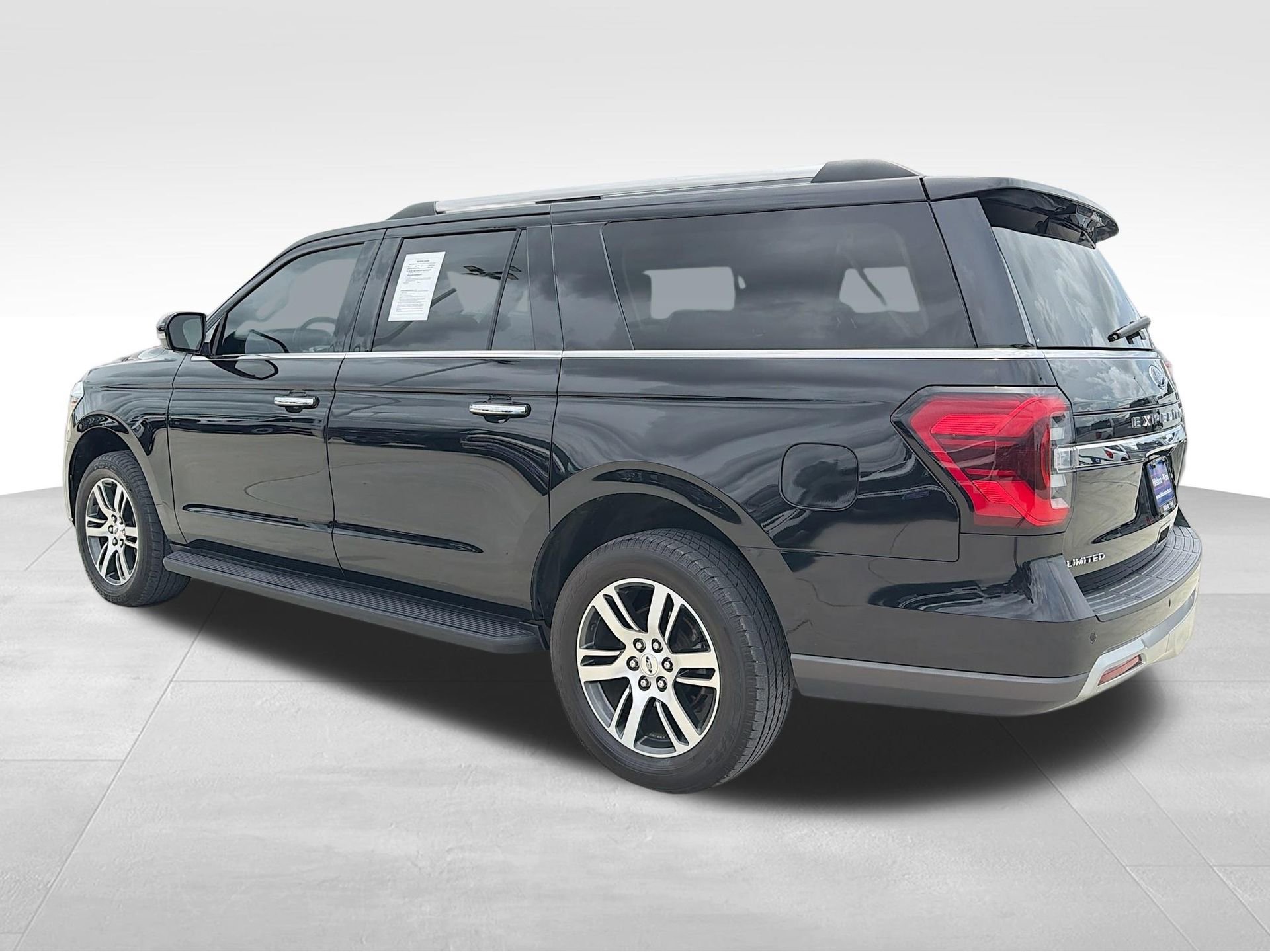 Certified 2024 Ford Expedition Max Limited RWD image 9