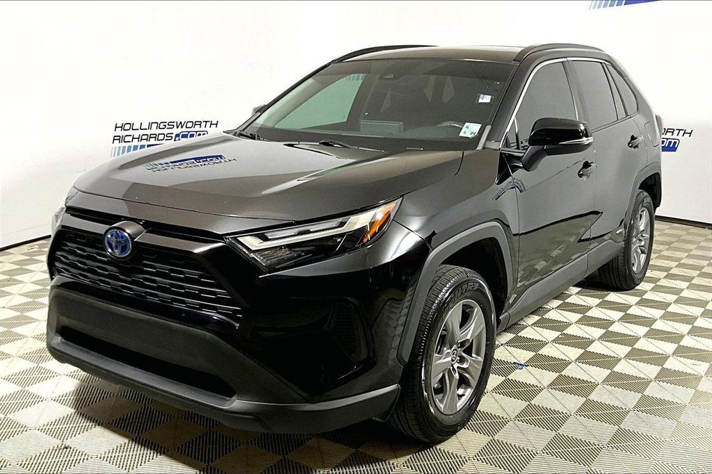 Used 2022 Toyota RAV4 XLE