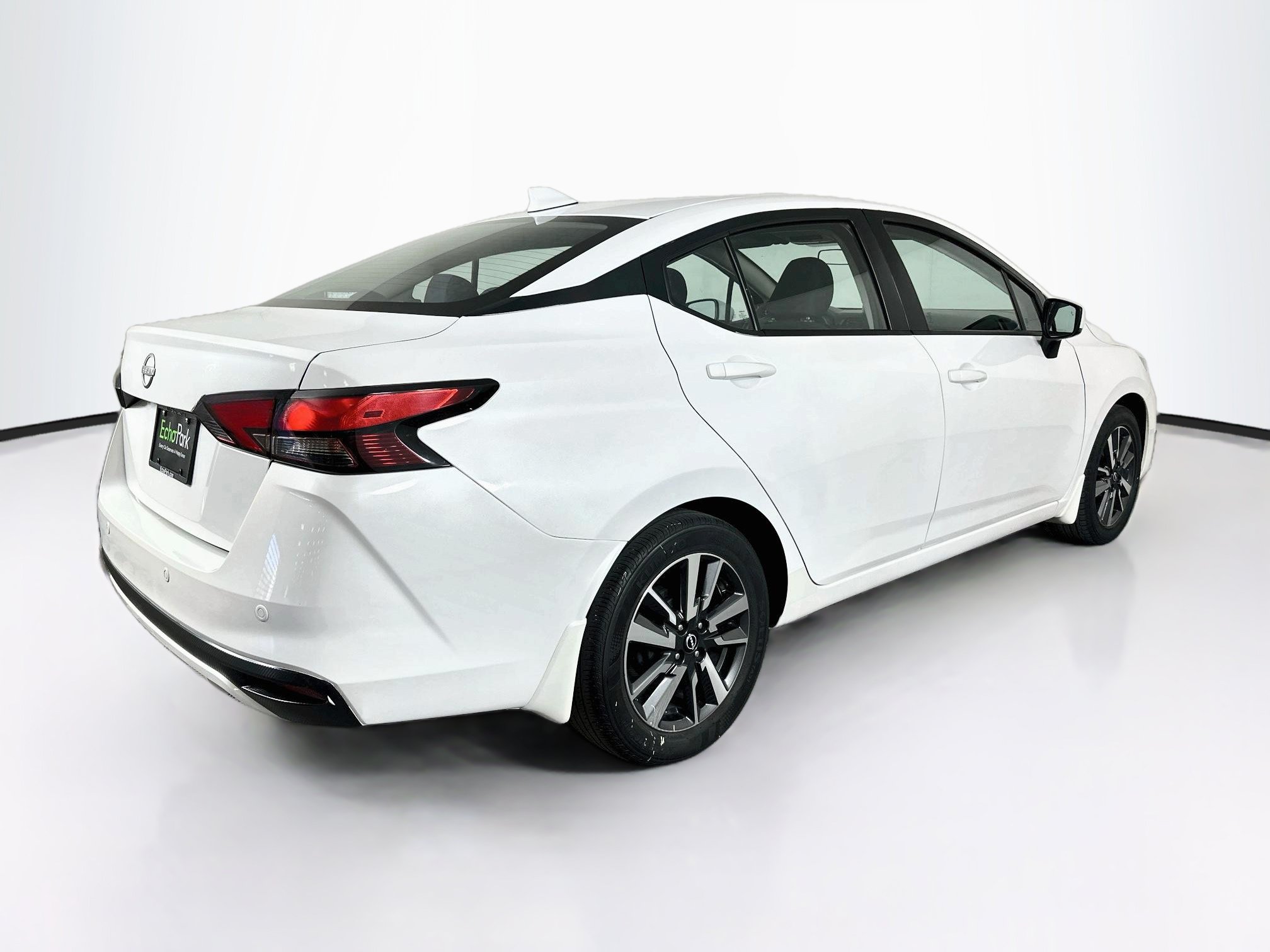 Used 2025 Nissan Versa SV w/ Trunk Package FWD image 9