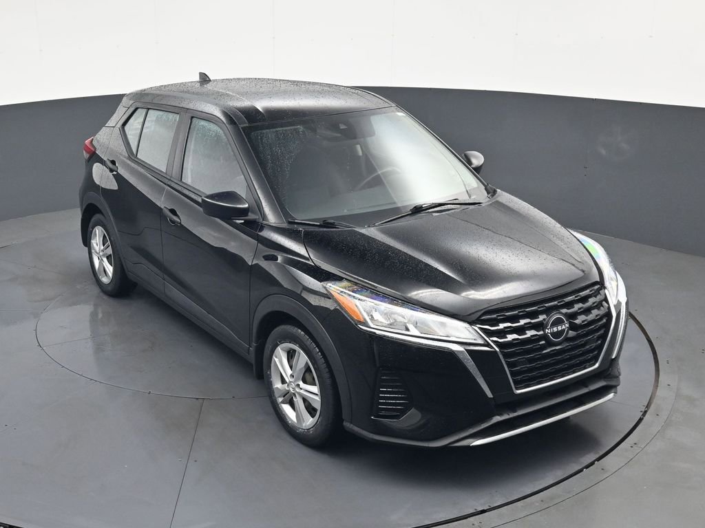 Used 2023 Nissan Kicks S FWD image 29