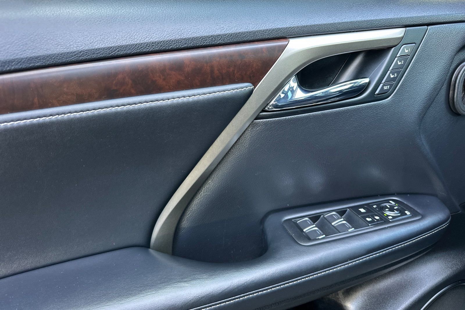 Used 2022 Lexus RX 350 FWD w/ Premium Package image 9