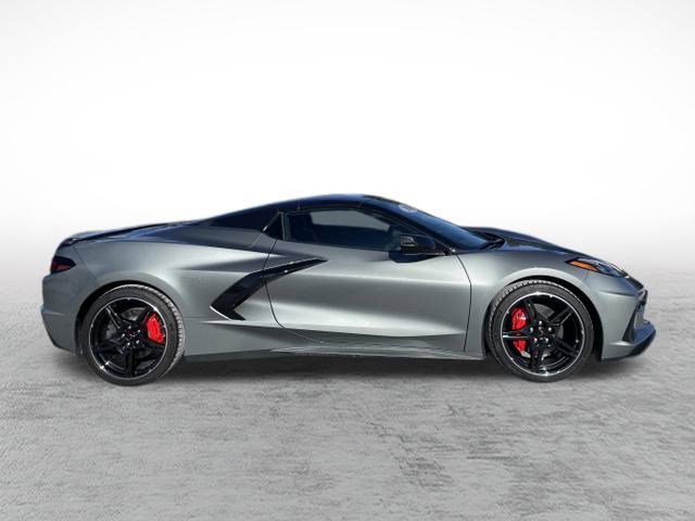 Used 2024 Chevrolet Corvette Stingray Premium Conv w/ Stealth Interior Trim Package image 4