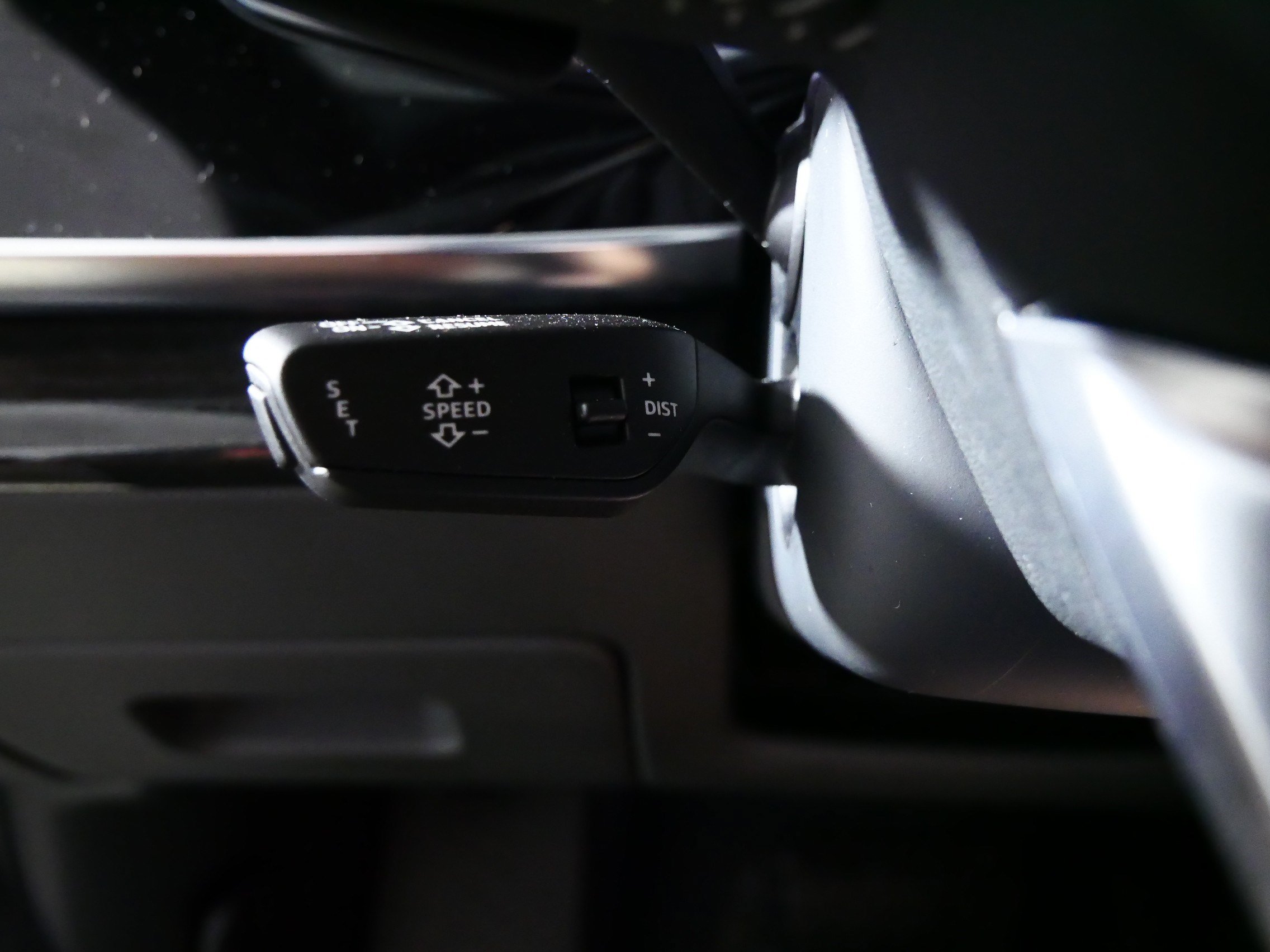 Used 2019 Audi Q8 Prestige AWD/4WD image 32