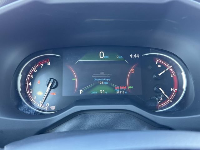 Used 2024 Toyota RAV4 XLE FWD image 33