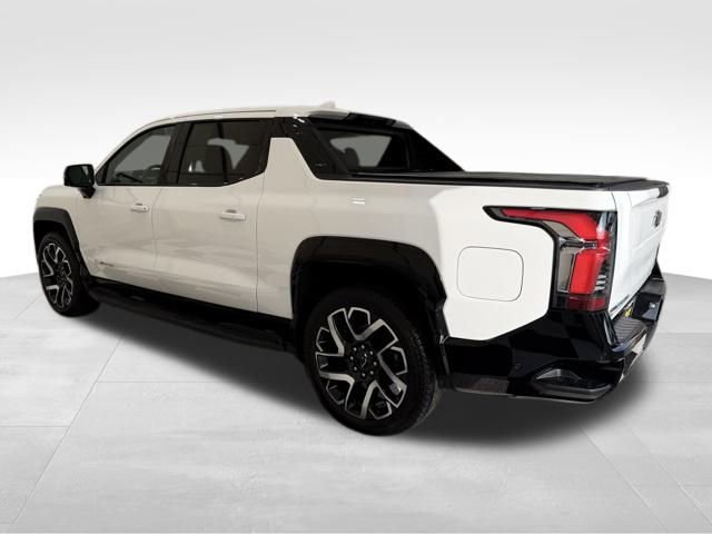 Used 2024 Chevrolet Silverado EV RST video 2