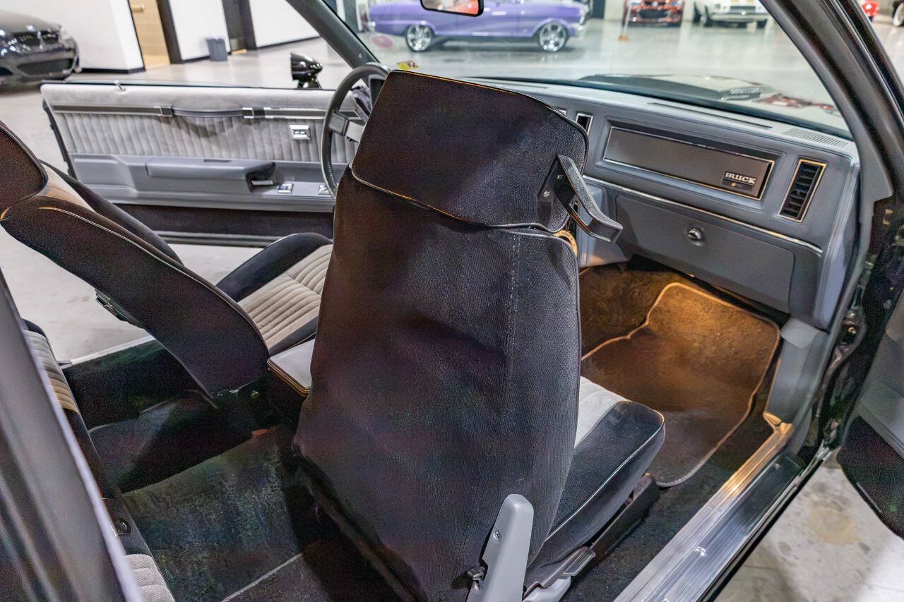 Used 1987 Buick Regal Coupe RWD image 37