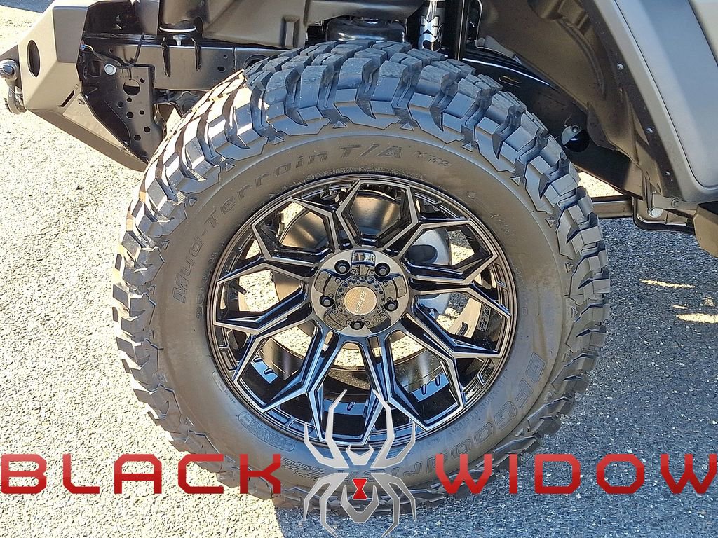 New 2025 Jeep Wrangler Willys image 18