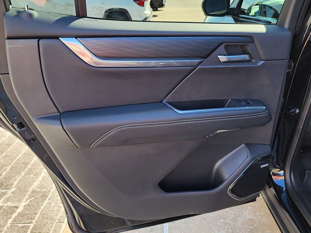 New 2026 GMC Acadia Elevation w/ Black Edition image 41