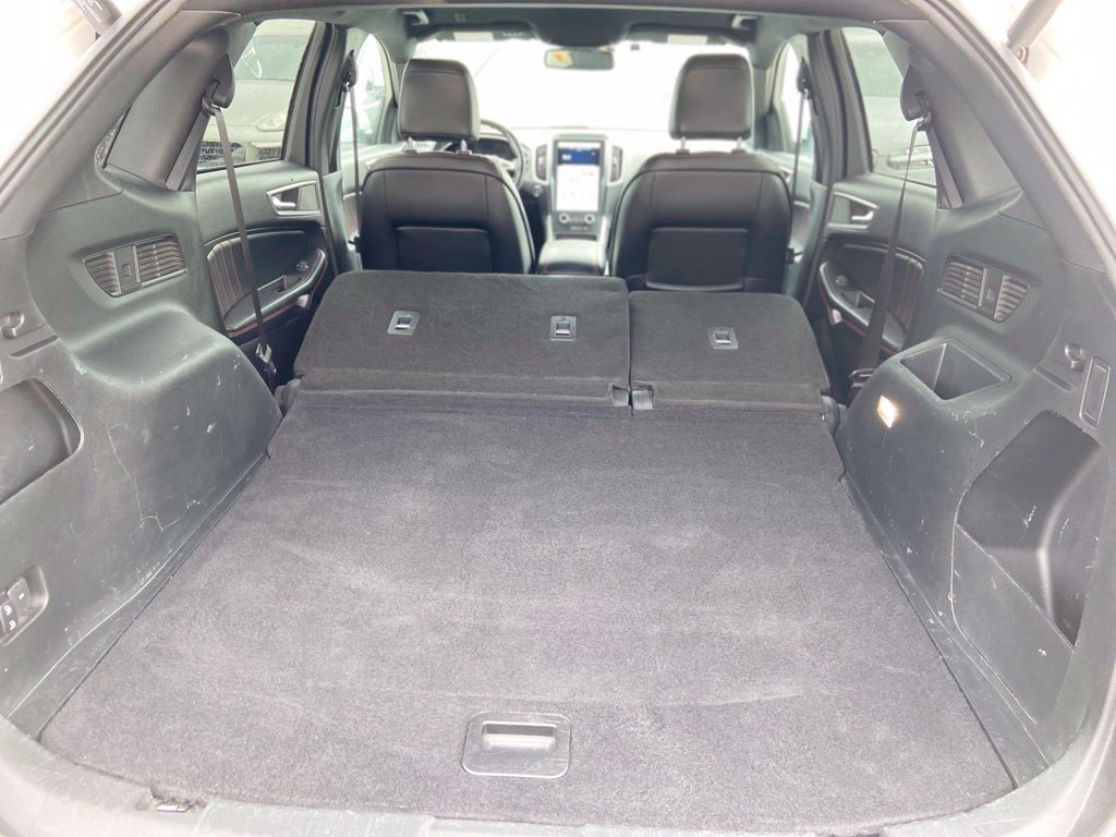 Used 2022 Ford Edge ST-Line w/ Class II Trailer Tow Package AWD/4WD image 24