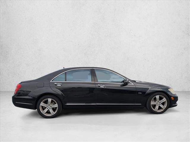 Used 2012 Mercedes-Benz S 550 4MATIC image 4