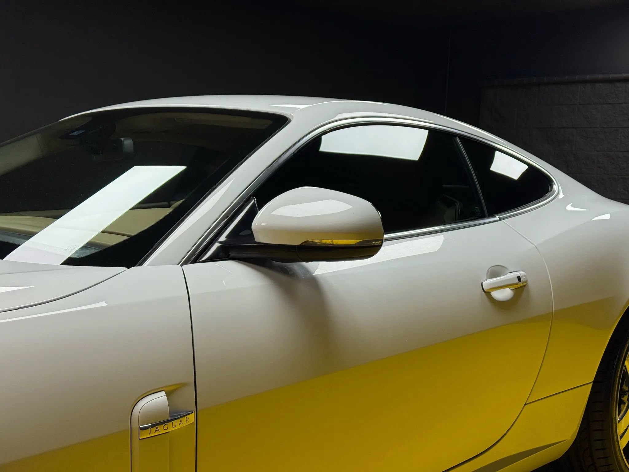 Used 2011 Jaguar XK Coupe image 9