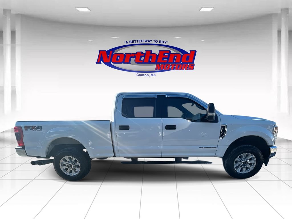 Used 2022 Ford F250 XLT w/ FX4 Off-Road Package AWD/4WD image 2