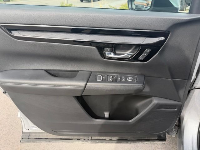 Used 2025 Honda CR-V EX-L image 13