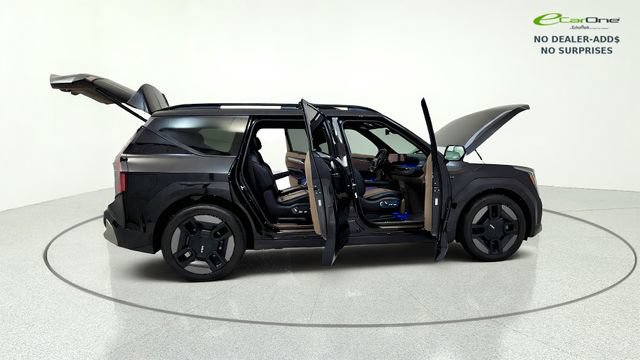Used 2024 Kia EV9 GT-Line AWD/4WD image 21