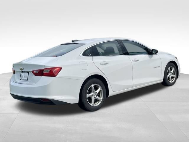 Used 2017 Chevrolet Malibu LS FWD image 4