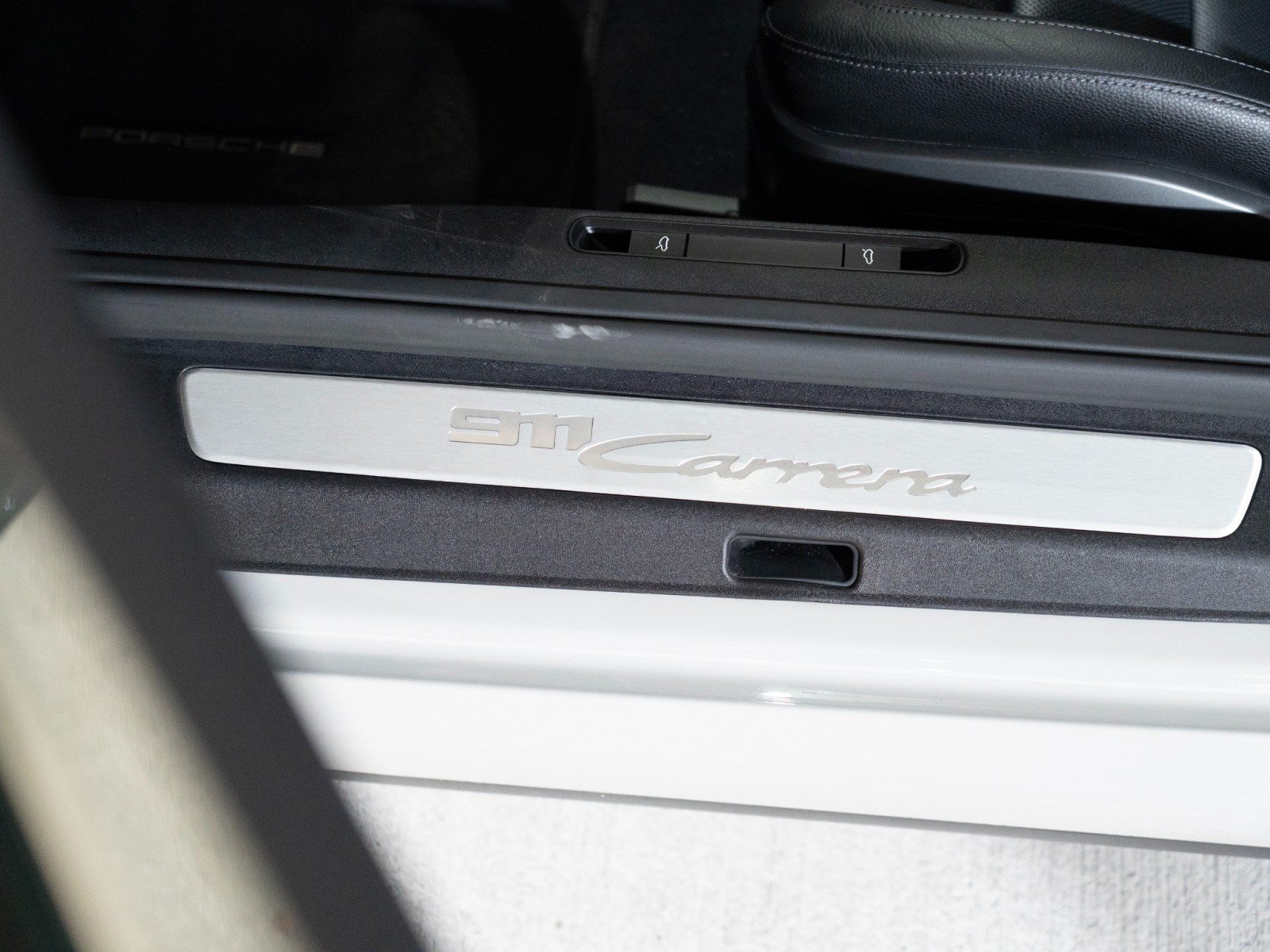 Certified 2021 Porsche 911 Carrera RWD image 12