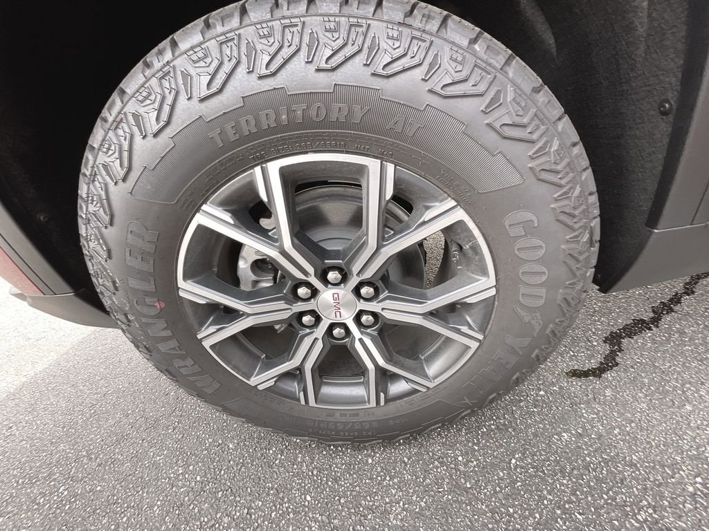 New 2026 GMC Acadia AT4 w/ Luxury Package image 41