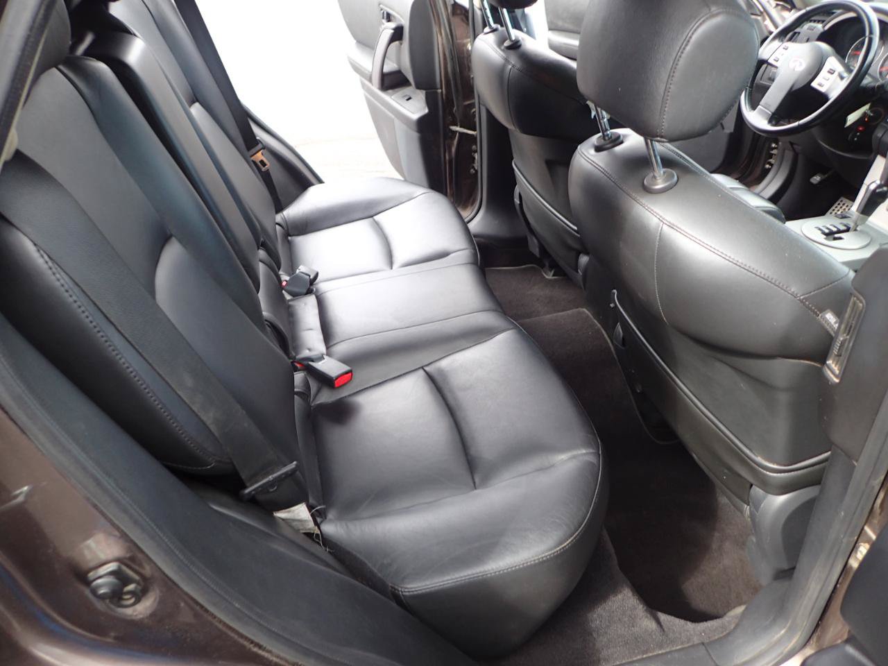Used 2004 INFINITI FX35 AWD w/ Touring Pkg image 12