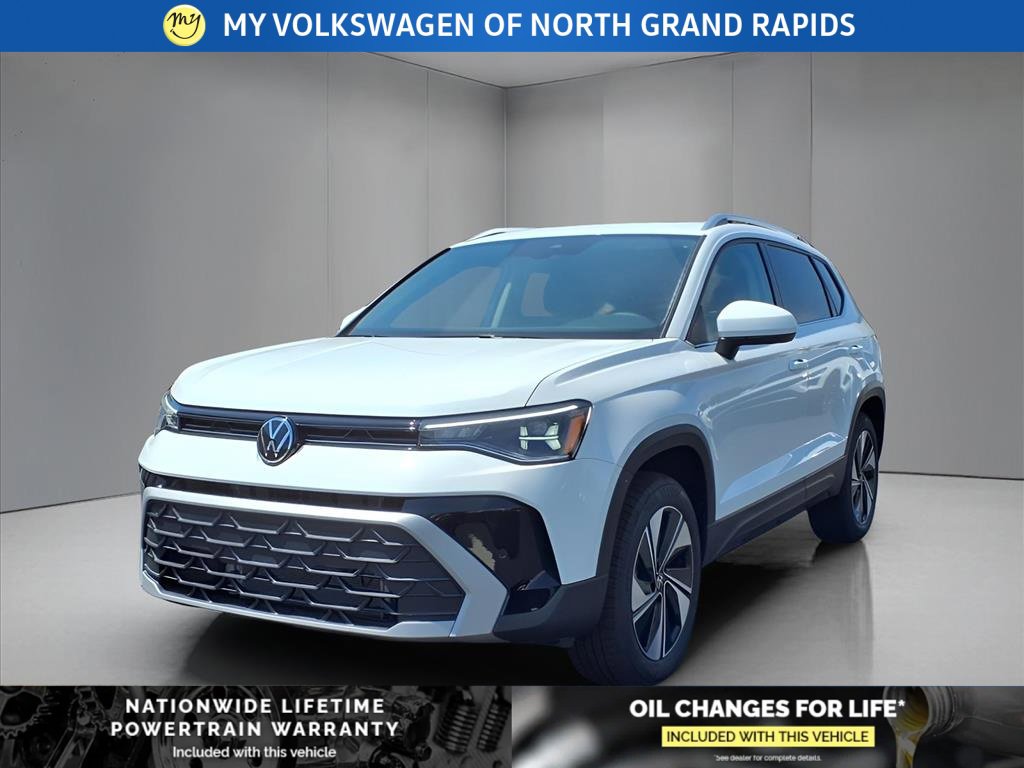 New 2025 Volkswagen Taos SE image 4