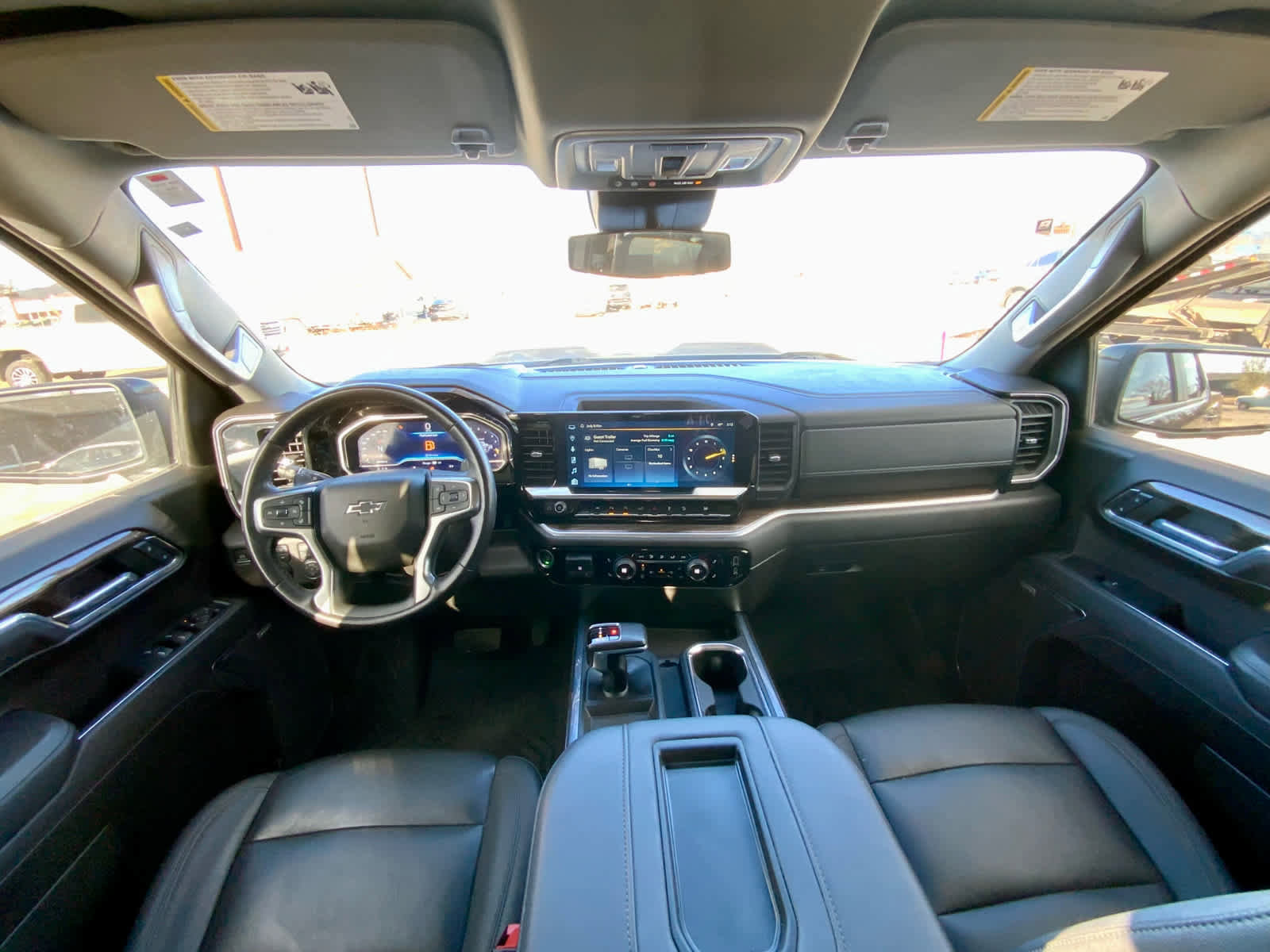 Used 2022 Chevrolet Silverado 1500 LT Trail Boss w/ LT Trail Boss Premium Package image 37