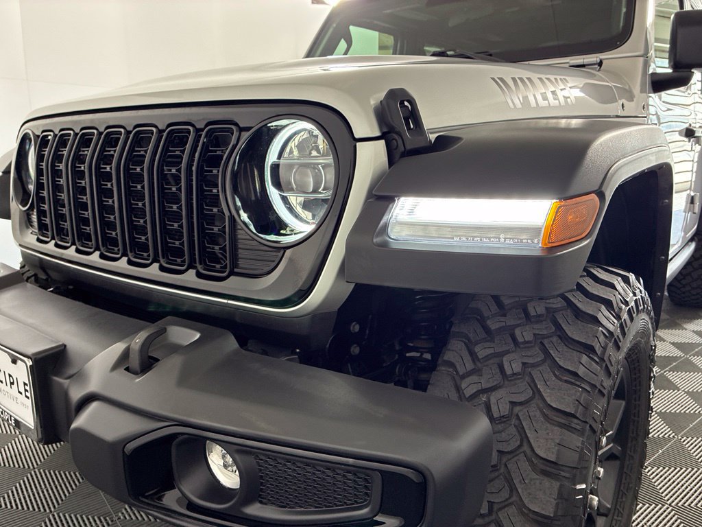 Used 2024 Jeep Wrangler Unlimited Sport AWD/4WD image 9
