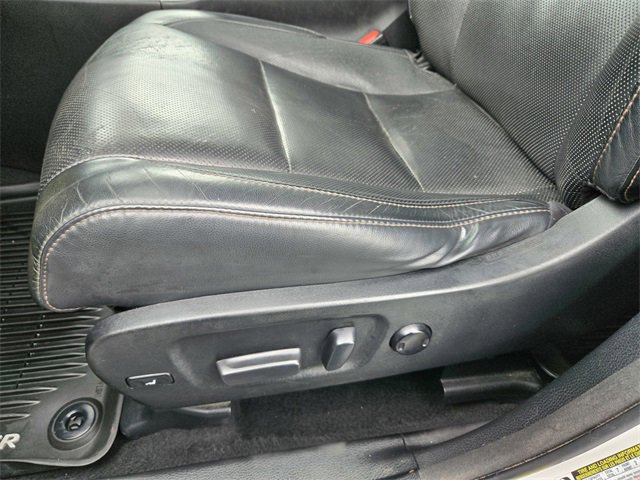 Used 2016 Toyota Highlander Limited Platinum image 11